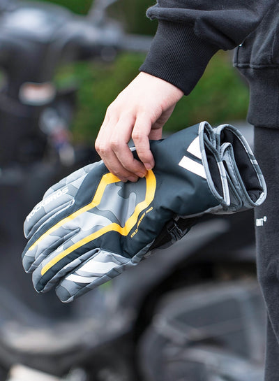 Warm cycling gloves for winter that are waterproof