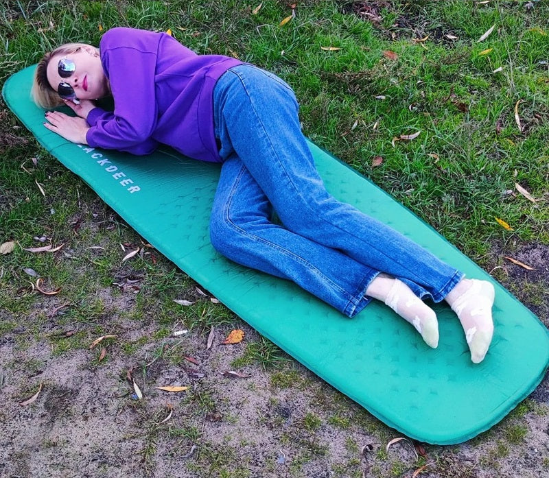 Sleeping Pad: ultra-light, inflatable